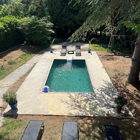 Grand Maison Avec Piscine Et Sauna *