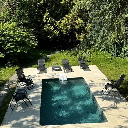 Holiday home Grand Maison Avec Piscine Et Sauna *