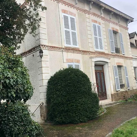 Grand Maison Avec Piscine Et Sauna Holiday home La Ferte-Gaucher