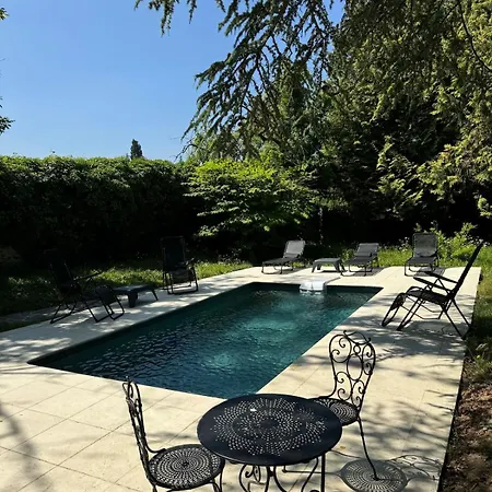 Grand Maison Avec Piscine Et Sauna *